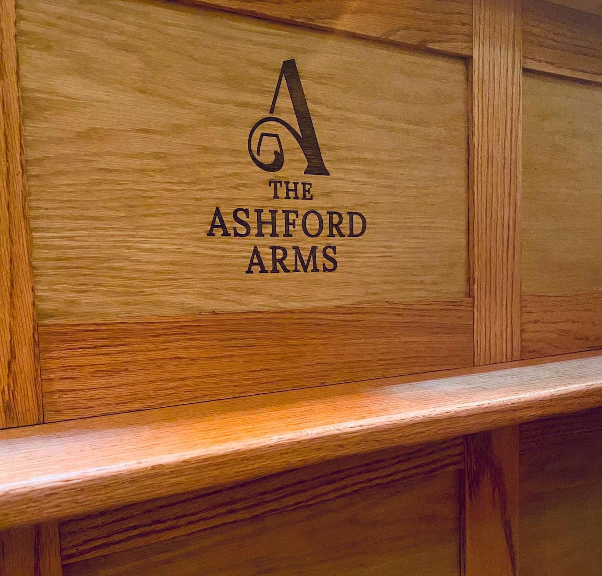 The Ashford Arms Ashford-in-the-Water Exterior foto